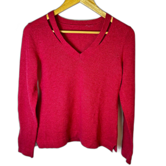 100% Cashmere Women's Red Cut-Out Shoulder V-Neck LS Pullover Sweater Size M - Picture 3 of 12